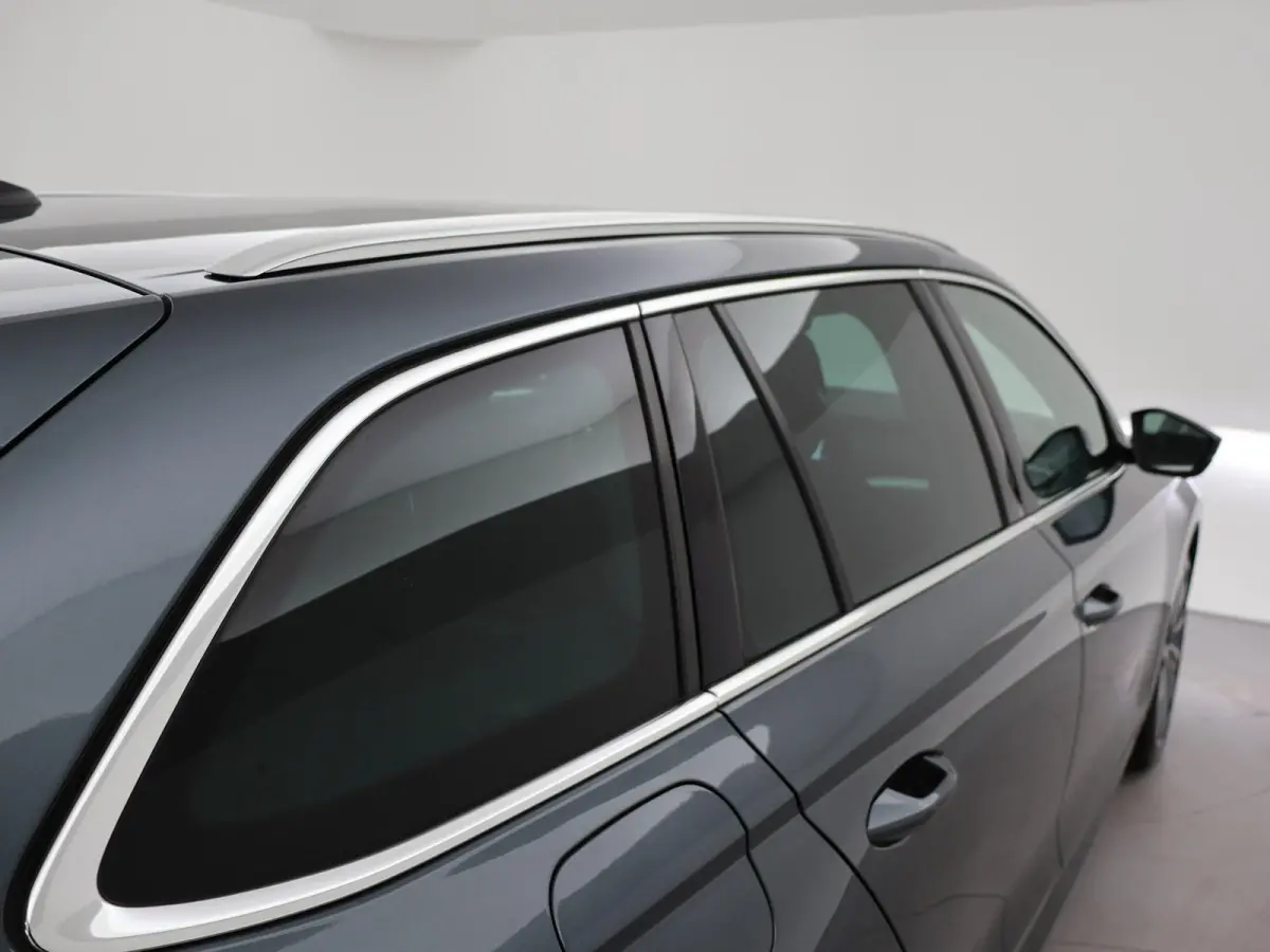 1.5 e-TSI AUT. + 18 INCH | ADAPTIVE CRUISE | LED | VIRTUAL COCKPIT | SFEERVERLICHTING | CAMERA | CARPLAY | STOELVERW.