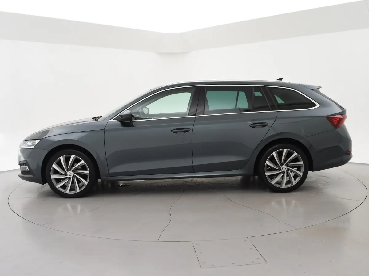 1.5 e-TSI AUT. + 18 INCH | ADAPTIVE CRUISE | LED | VIRTUAL COCKPIT | SFEERVERLICHTING | CAMERA | CARPLAY | STOELVERW.