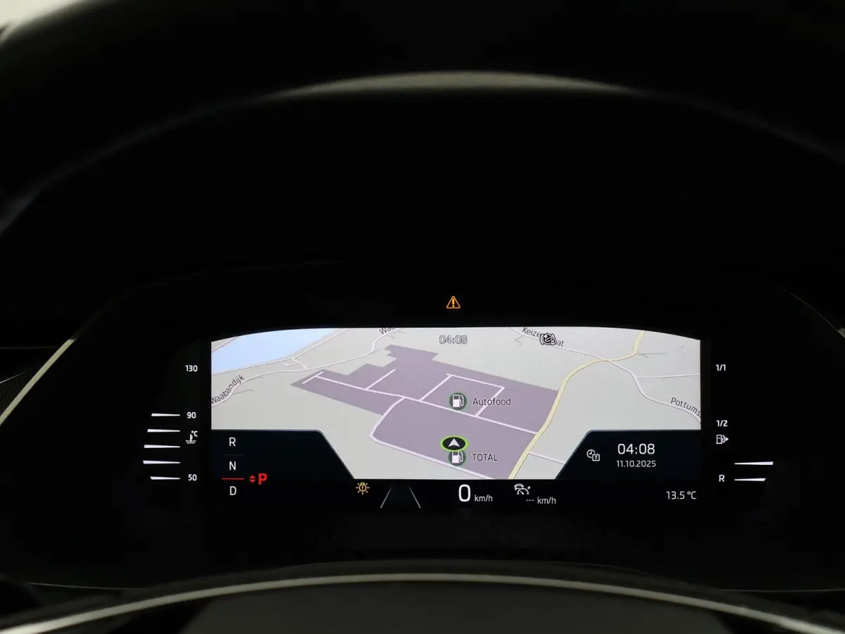 1.5 e-TSI AUT. + 18 INCH | ADAPTIVE CRUISE | LED | VIRTUAL COCKPIT | SFEERVERLICHTING | CAMERA | CARPLAY | STOELVERW.