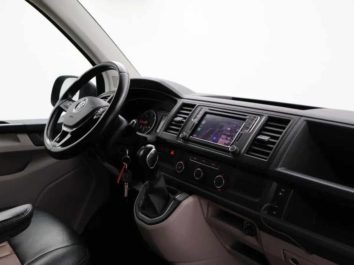 2.0 TDI 204 PK DSG + LEDER | APPLE CARPLAY | 2500 KG TREKHAAK | STANDKACHEL