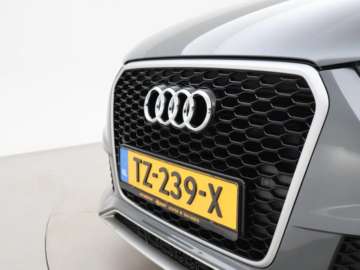2.5 TFSI RSQ3 310 PK QUATTRO + PANORAMA / 20 INCH LMV / LEDER / BOSE