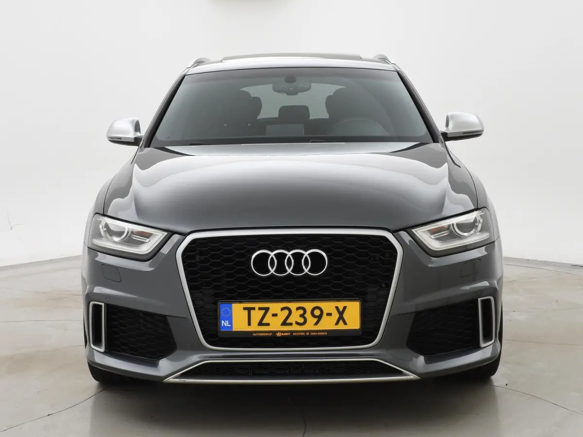 2.5 TFSI RSQ3 310 PK QUATTRO + PANORAMA / 20 INCH LMV / LEDER / BOSE