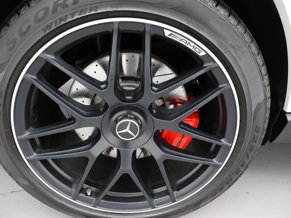 AMG 63 S 4MATIC+ 612 PK + EXCLUSIEF LEDER PANORAMA | 360 CAMERA | SPORTUITLAAT | BURMESTER