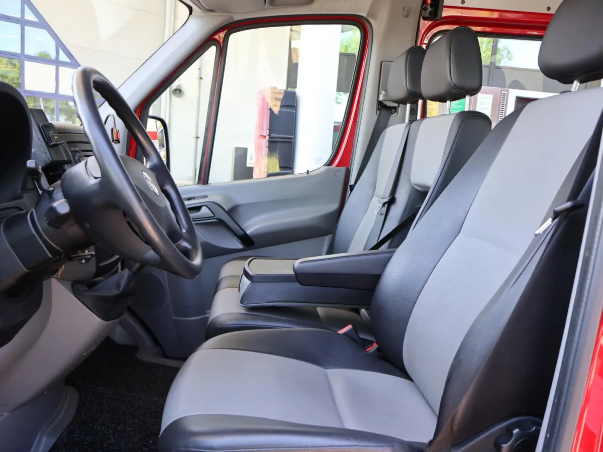 2.5 TDI 136 PK AUT. DUBBEL CABINE *16.417 KM!* DUBBEL LUCHT + 2 SCHUIFDEUREN