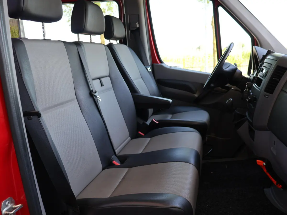 2.5 TDI 136 PK AUT. DUBBEL CABINE *16.417 KM!* DUBBEL LUCHT + 2 SCHUIFDEUREN