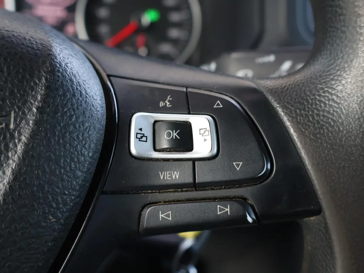 2.0 TDI 177 PK AUT. DUBBEL CABINE + 3500 KG TREKHAAK | LED | LEDER | ADAPTIVE CRUISE