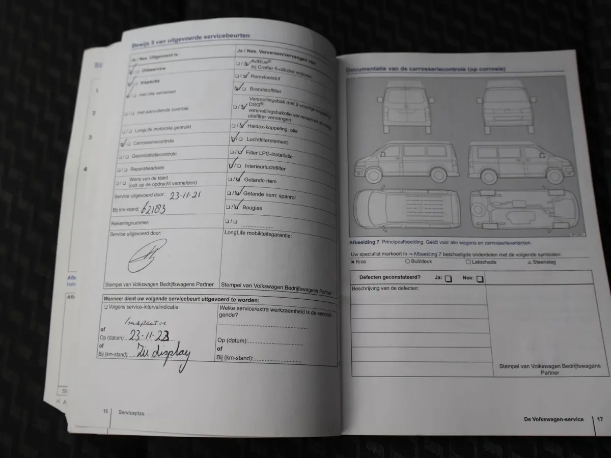 2.0 TDI 140 PK DSG AUT. L2H1 8-PERS. *98.138 KM* + TREKHAAK | COMFORTSTOELEN | NAVIGATIE