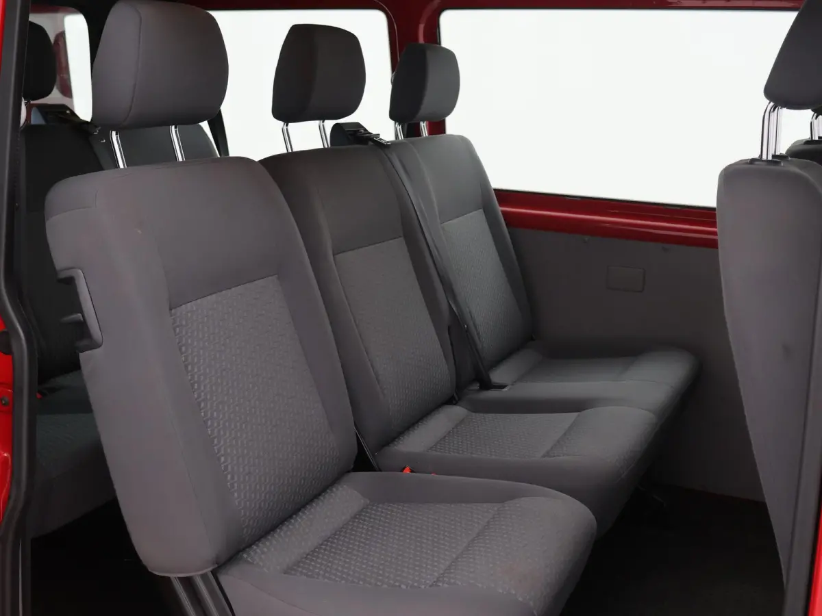 2.0 TDI 140 PK DSG AUT. L2H1 8-PERS. *98.138 KM* + TREKHAAK | COMFORTSTOELEN | NAVIGATIE