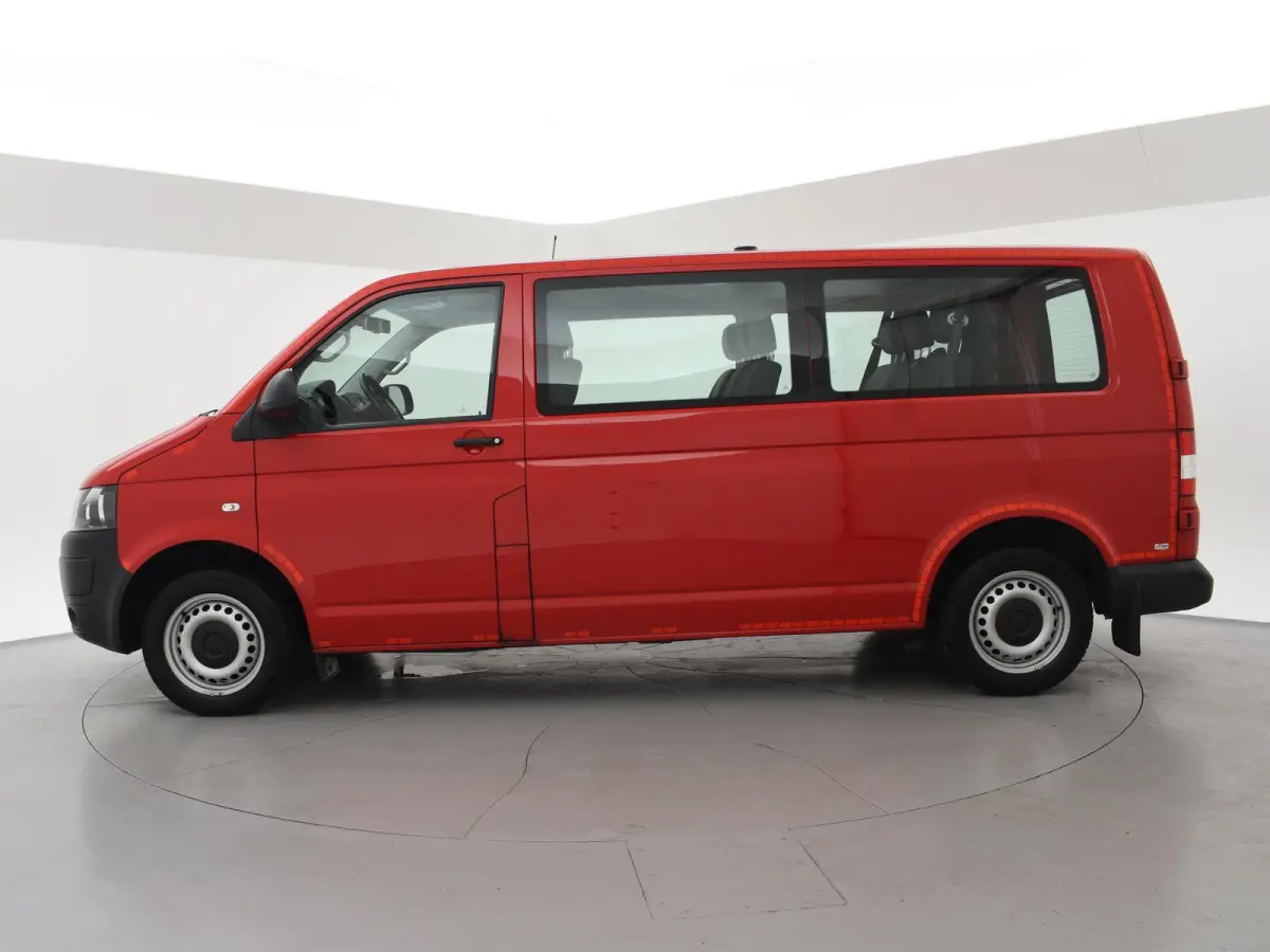 2.0 TDI 140 PK DSG AUT. L2H1 8-PERS. *98.138 KM* + TREKHAAK | COMFORTSTOELEN | NAVIGATIE