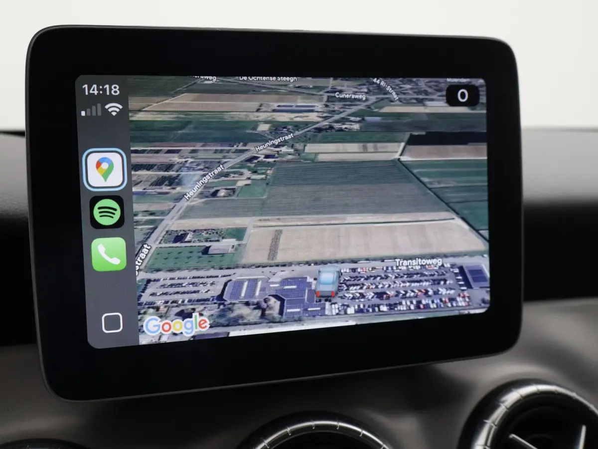 180 AMG NIGHT + PANORAMA SCHUIFDAK | APPLE CARPLAY | CAMERA | STOELVERW. |