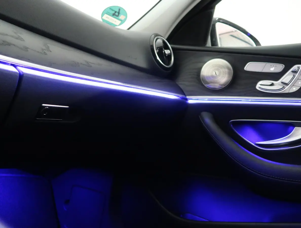 200 AMG SPORT AUT9 + BURMESTER / 360 CAMERA / ELEK. TREKHAAK / MATRIX LED