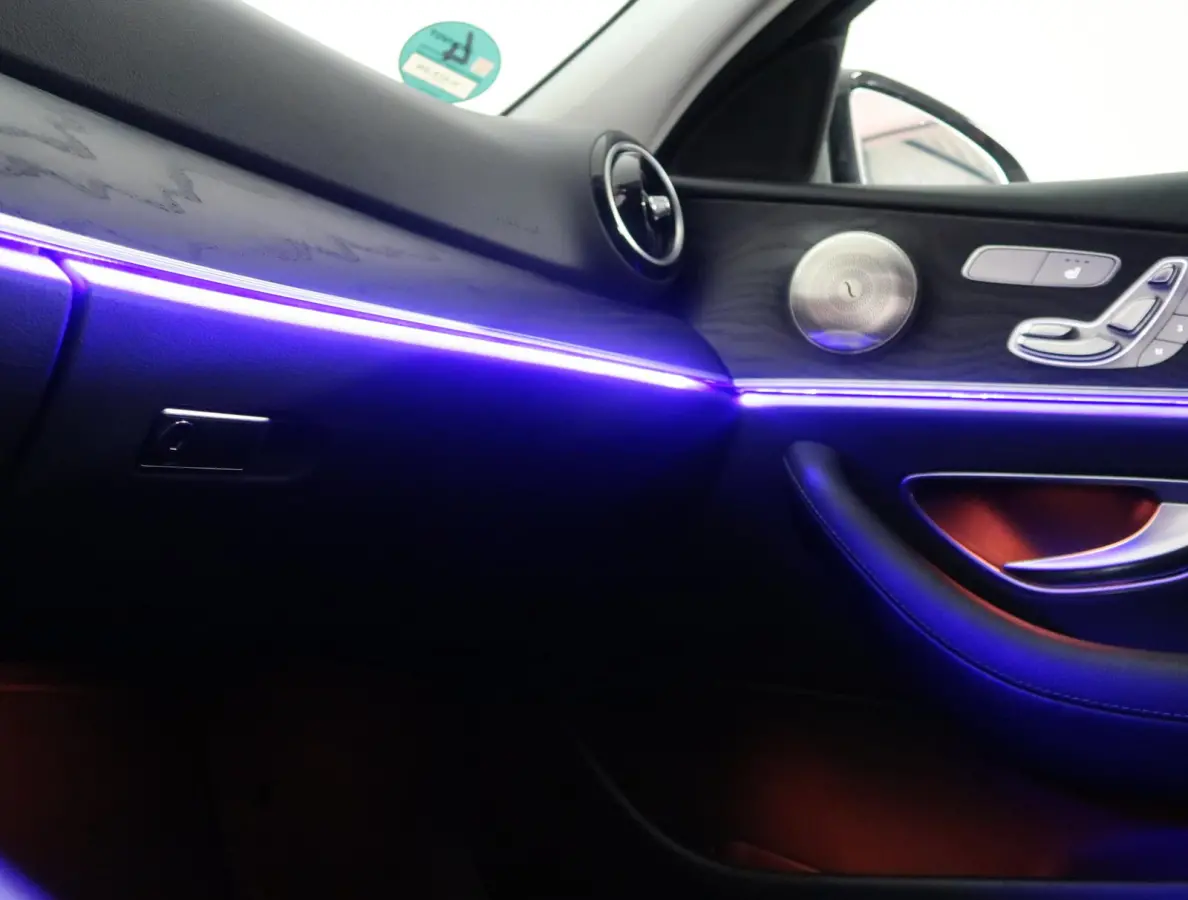 200 AMG SPORT AUT9 + BURMESTER / 360 CAMERA / ELEK. TREKHAAK / MATRIX LED