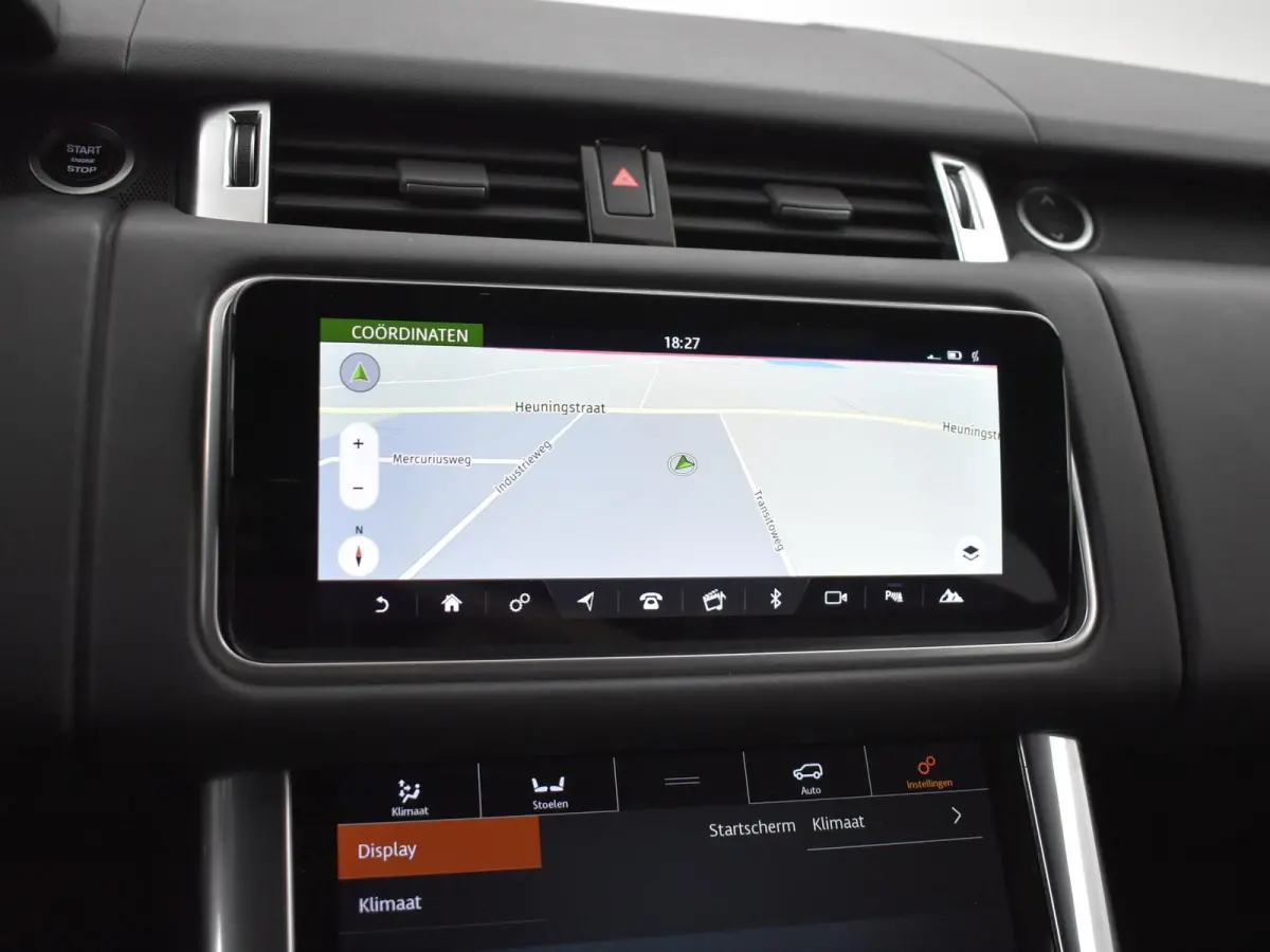 3.0 TDV6 HSE DYNAMIC FACELIFT MODEL + PANORAMA / 21 INCH / APPLE CARPLAY