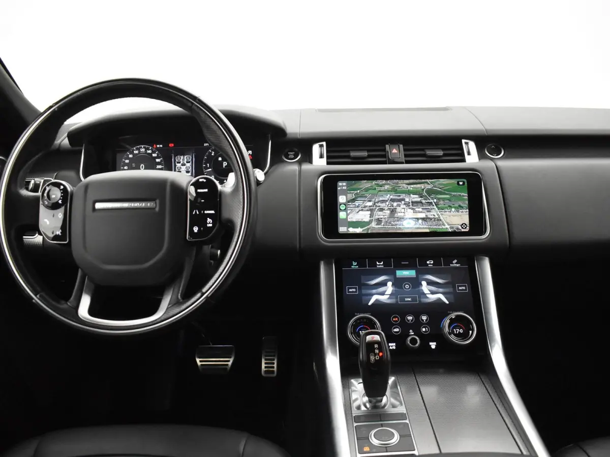 3.0 TDV6 HSE DYNAMIC FACELIFT MODEL + PANORAMA / 21 INCH / APPLE CARPLAY