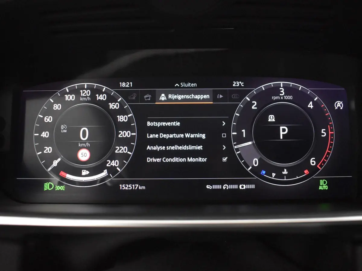 3.0 TDV6 HSE DYNAMIC FACELIFT MODEL + PANORAMA / 21 INCH / APPLE CARPLAY