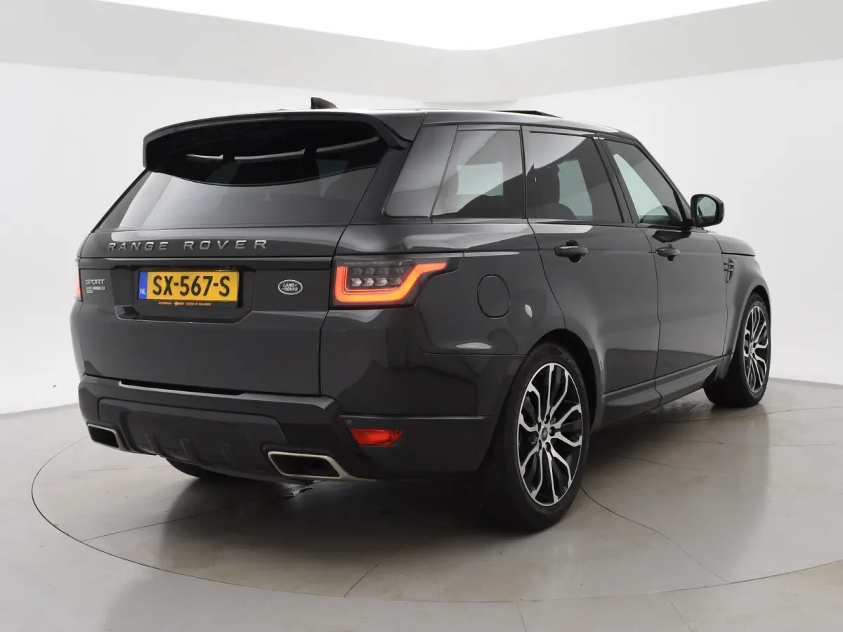 3.0 TDV6 HSE DYNAMIC FACELIFT MODEL + PANORAMA / 21 INCH / APPLE CARPLAY