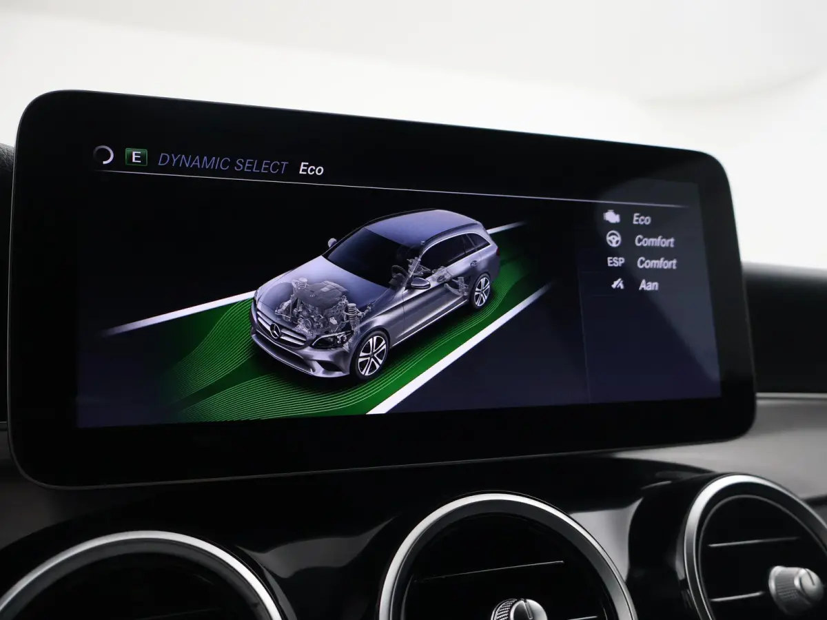 300e PHEV 320 PK AMG SPORT + CAMERA | DISTRONIC | APPLE CARPLAY | LEDER | STOELVERWARMING