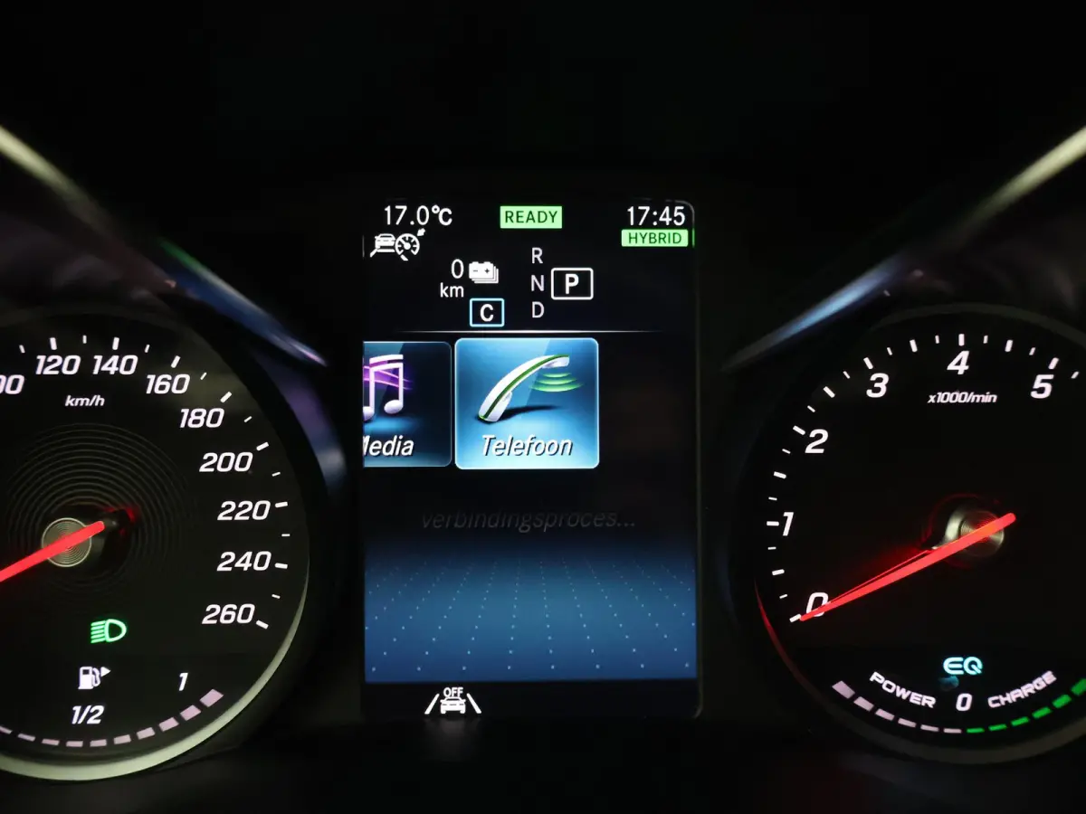300e PHEV 320 PK AMG SPORT + CAMERA | DISTRONIC | APPLE CARPLAY | LEDER | STOELVERWARMING