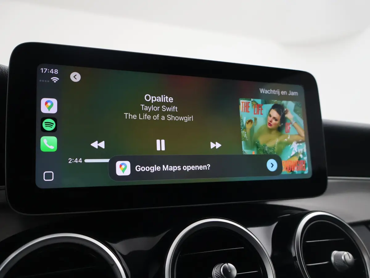300e PHEV 320 PK AMG SPORT + CAMERA | DISTRONIC | APPLE CARPLAY | LEDER | STOELVERWARMING