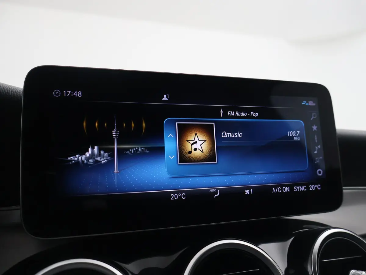 300e PHEV 320 PK AMG SPORT + CAMERA | DISTRONIC | APPLE CARPLAY | LEDER | STOELVERWARMING