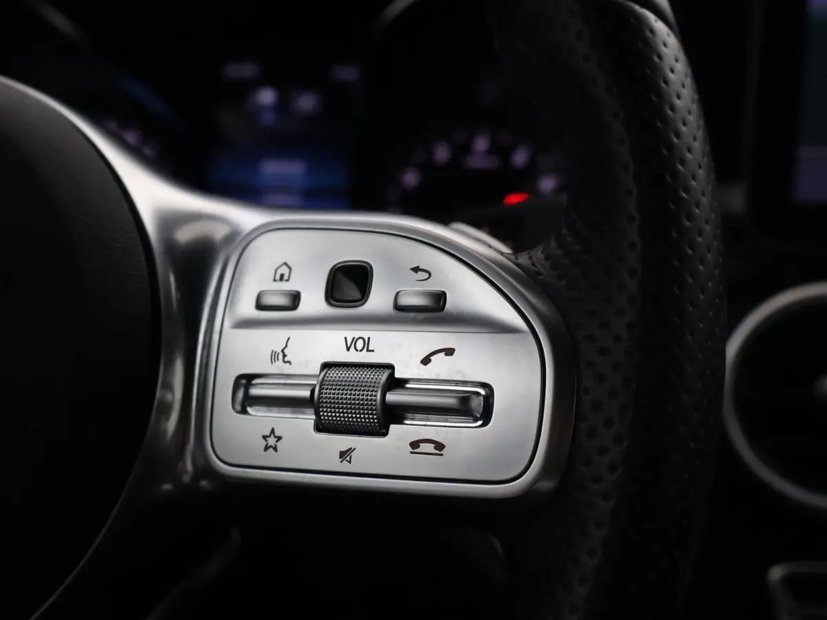 300e PHEV 320 PK AMG SPORT + CAMERA | DISTRONIC | APPLE CARPLAY | LEDER | STOELVERWARMING
