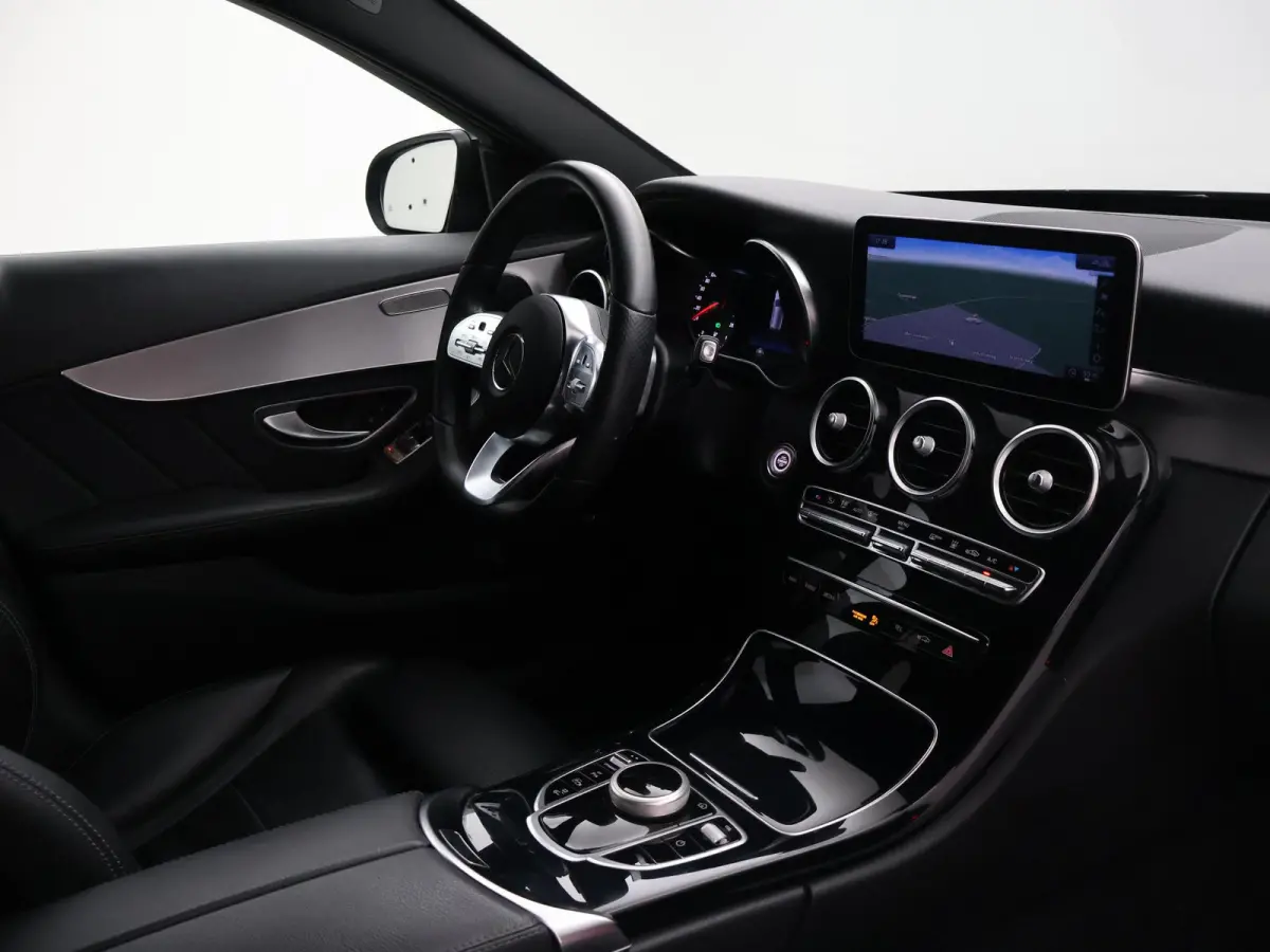 300e PHEV 320 PK AMG SPORT + CAMERA | DISTRONIC | APPLE CARPLAY | LEDER | STOELVERWARMING
