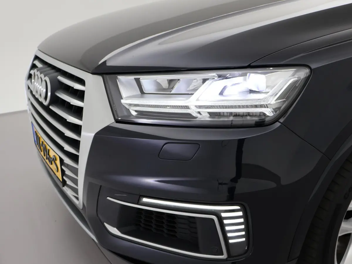 3.0 TDI V6 E-TRON 374 PK HYBRID + LUCHTVERING | 21 INCH LMV | VIRTUAL COCKPIT | BOSE | CAMERA