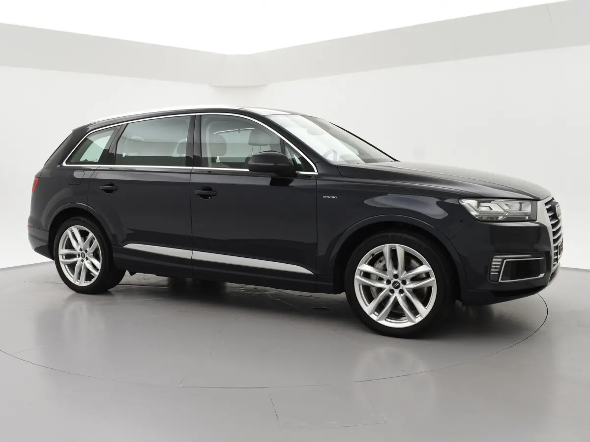 3.0 TDI V6 E-TRON 374 PK HYBRID + LUCHTVERING | 21 INCH LMV | VIRTUAL COCKPIT | BOSE | CAMERA