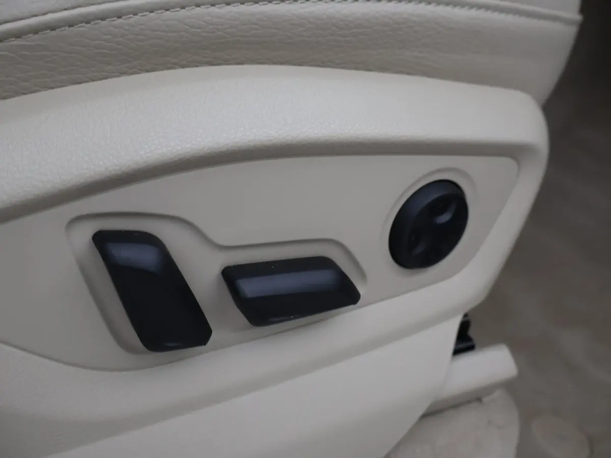 3.0 TDI V6 E-TRON 374 PK HYBRID + LUCHTVERING | 21 INCH LMV | VIRTUAL COCKPIT | BOSE | CAMERA