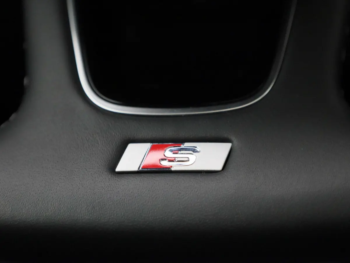 45 TFSI e S edition Competition 272 PK | Demo | S-line | Panoramadak | Lichtpakket pro | Cruise Control | Parkeersensoren | LED | Apple Carplay | Android Auto |