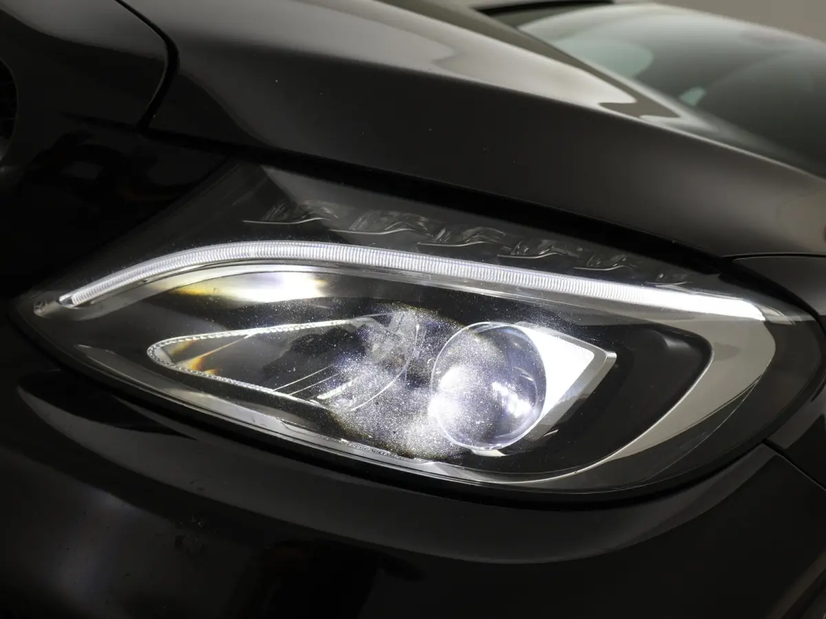 180 156 PK AUT. AMG SPORT + CAMERA | LEDER | LED | 18 INCH