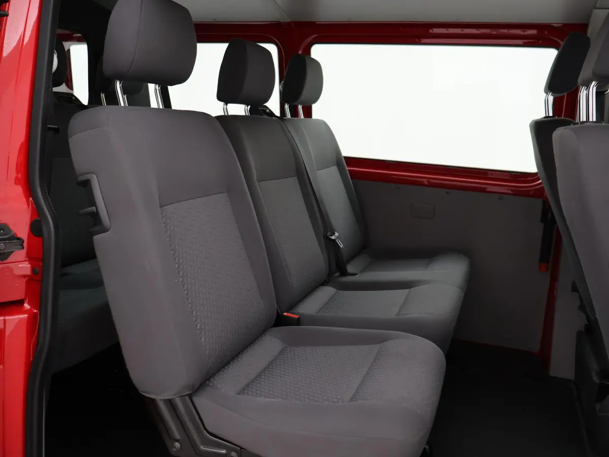 2.0 TDI 140 PK DSG AUT. L2H1 8-PERS. *72.965 KM* + TREKHAAK | COMFORTSTOELEN | NAVIGATIE