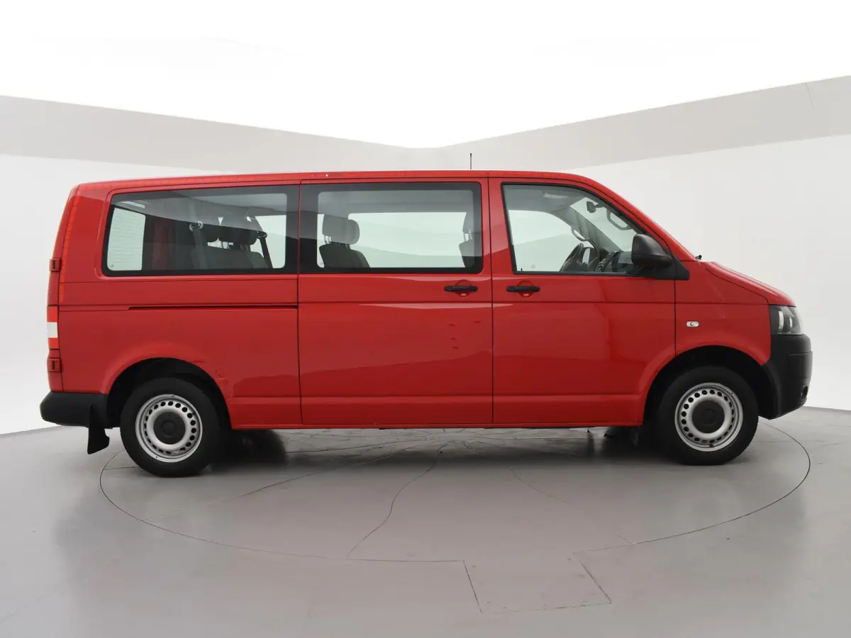 2.0 TDI 140 PK DSG AUT. L2H1 8-PERS. *72.965 KM* + TREKHAAK | COMFORTSTOELEN | NAVIGATIE