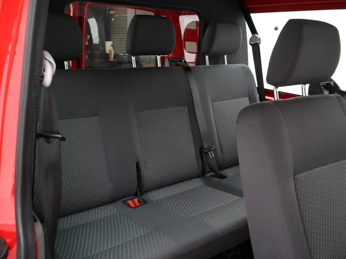 2.0 TDI 140 PK DSG AUT. L2H1 8-PERS. *72.965 KM* + TREKHAAK | COMFORTSTOELEN | NAVIGATIE