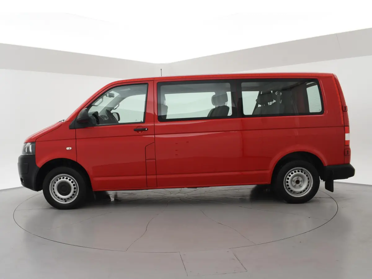 2.0 TDI 140 PK DSG AUT. L2H1 8-PERS. *72.965 KM* + TREKHAAK | COMFORTSTOELEN | NAVIGATIE