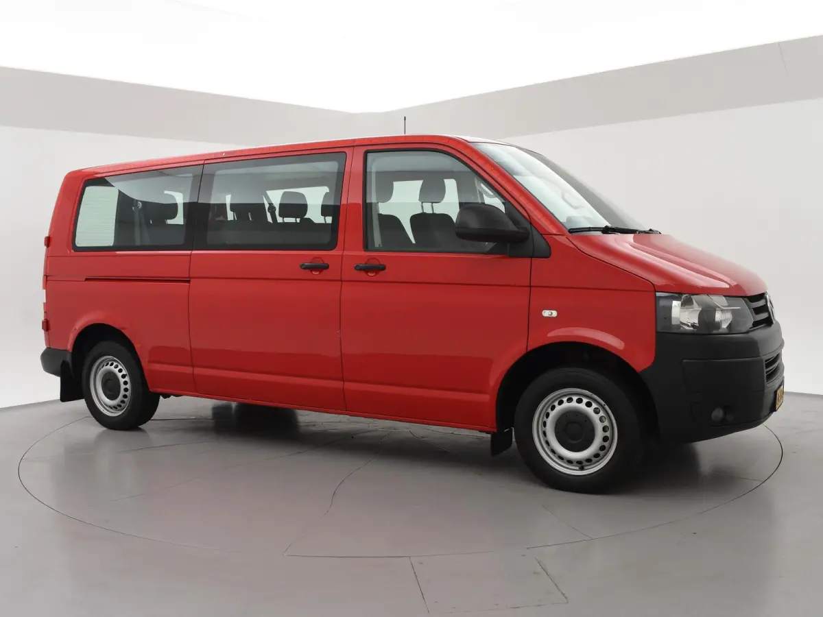 2.0 TDI 140 PK DSG AUT. L2H1 8-PERS. *72.965 KM* + TREKHAAK | COMFORTSTOELEN | NAVIGATIE