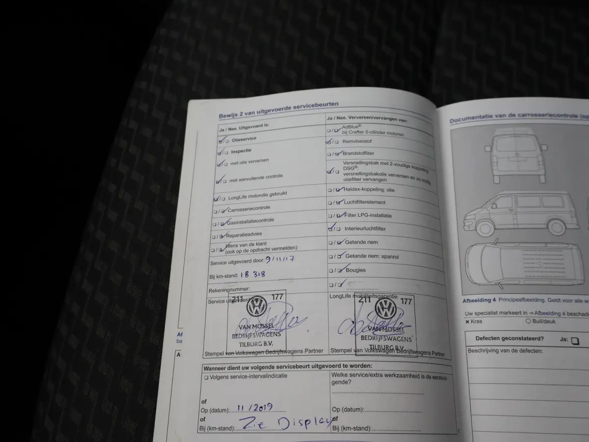 2.0 TDI 140 PK DSG AUT. L2H1 8-PERS. *72.965 KM* + TREKHAAK | COMFORTSTOELEN | NAVIGATIE