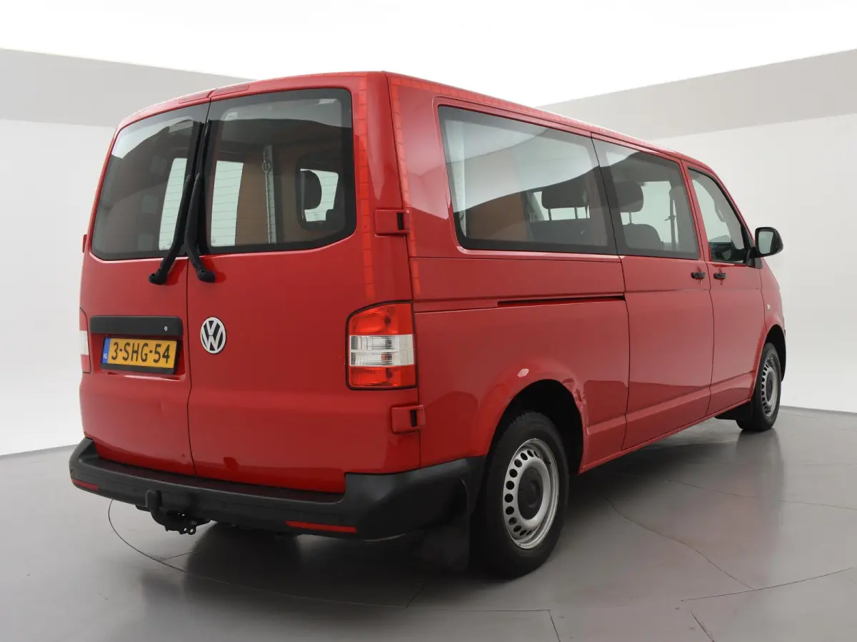 2.0 TDI 140 PK DSG AUT. L2H1 8-PERS. *72.965 KM* + TREKHAAK | COMFORTSTOELEN | NAVIGATIE