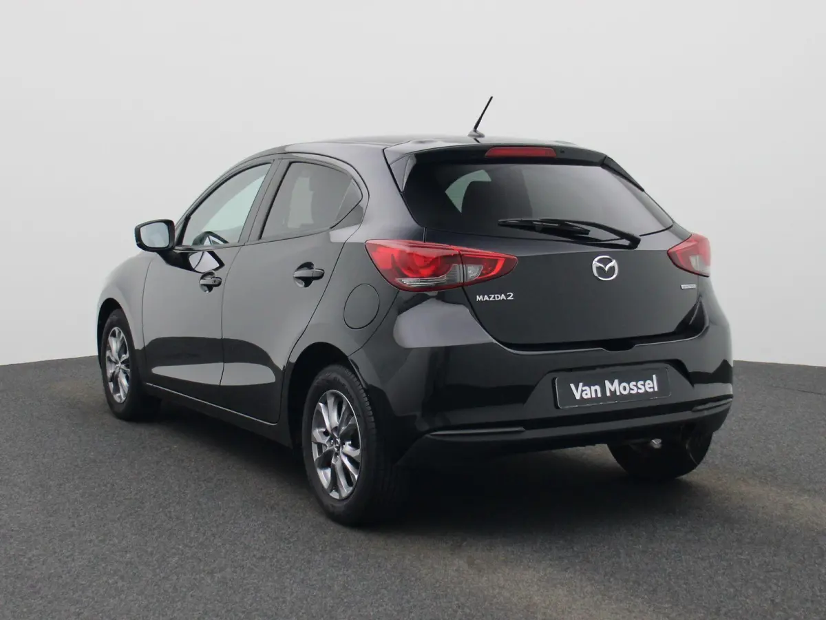 1.5 Skyactiv-G Comfort | Automaat | Airco | Lichtmetalen Velgen | Privacy Glass | Bluetooth Telefonie |