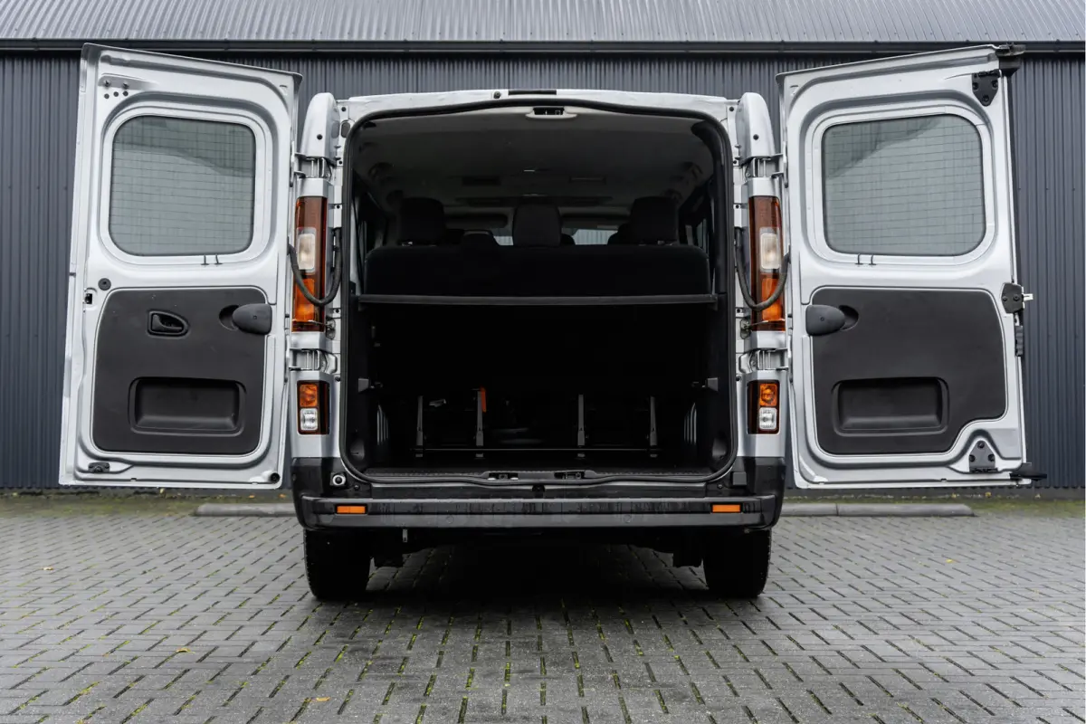 dCi 150PK | L2H1 | 9-Zits | LED | Navigatie | Cruise | Airco | PDC | Euro 6