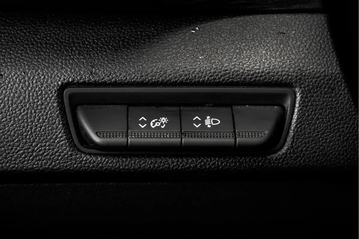 dCi 150PK | L2H1 | 9-Zits | LED | Navigatie | Cruise | Airco | PDC | Euro 6