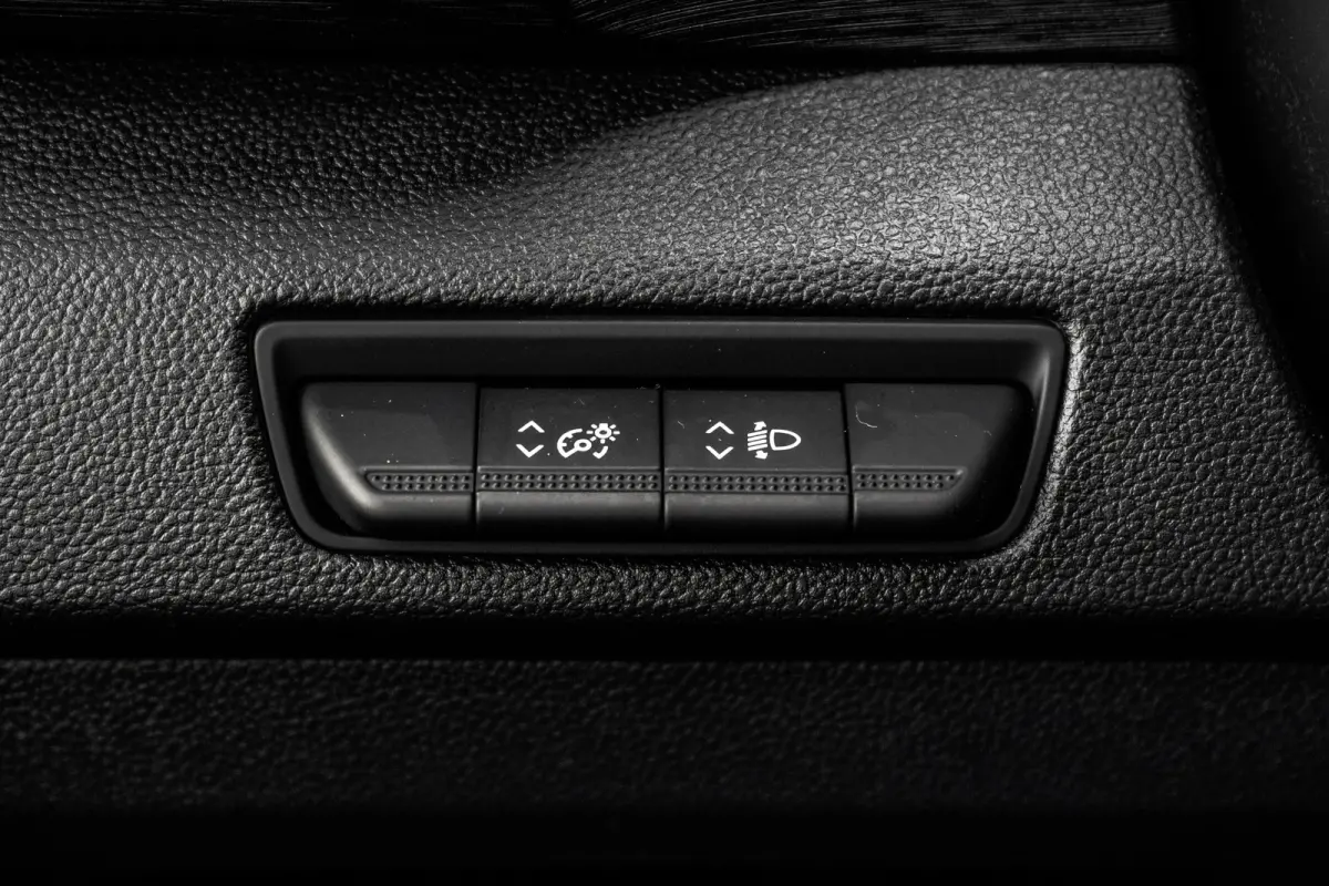 Blue dCi 150PK | 9-Zits | LED | Camera | Navigatie | Cruise | Airco | PDC | Euro 6
