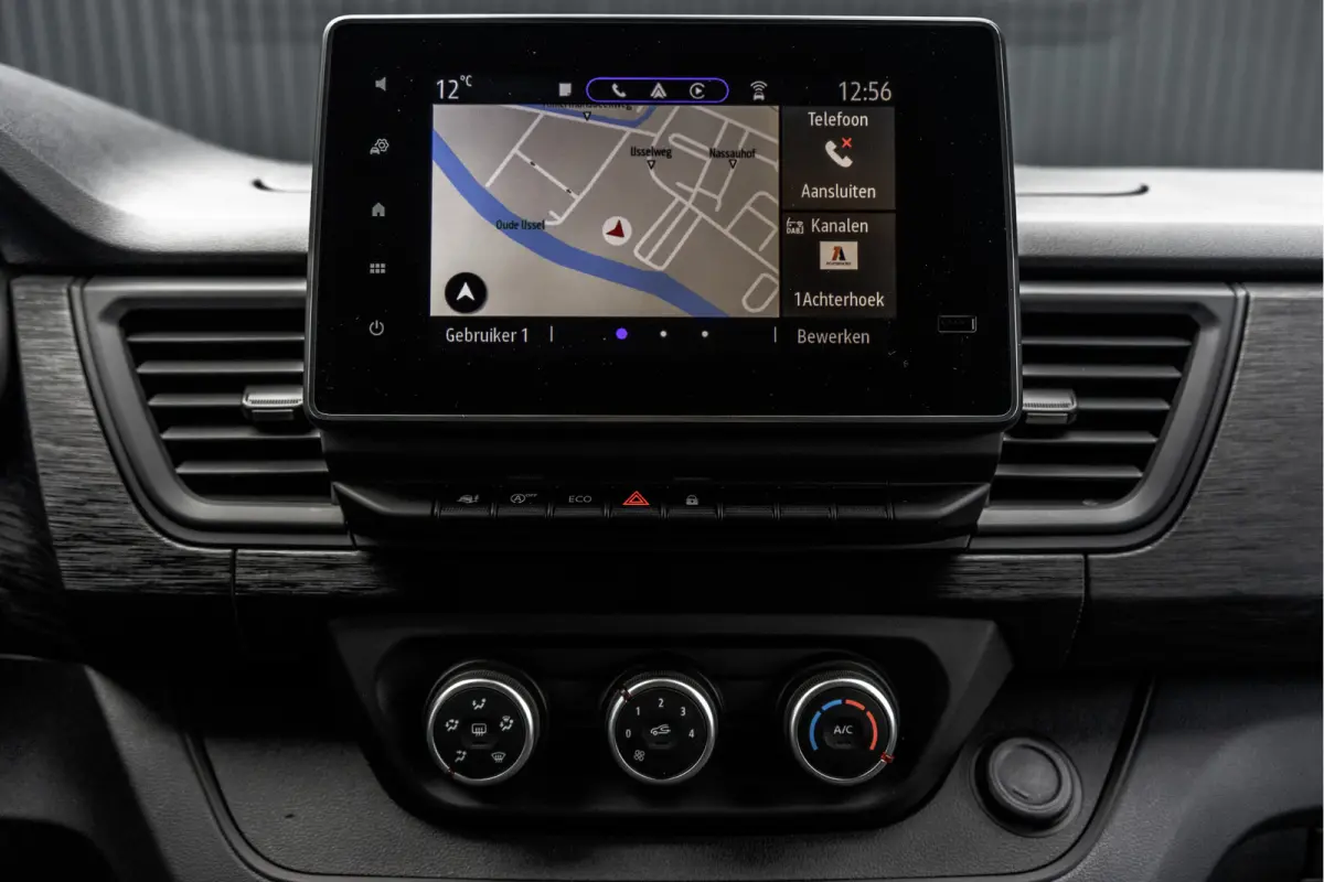 Blue dCi 150PK | 9-Zits | LED | Camera | Navigatie | Cruise | Airco | PDC | Euro 6