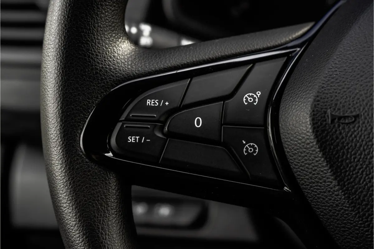 Blue dCi 150PK | 9-Zits | LED | Camera | Navigatie | Cruise | Airco | PDC | Euro 6