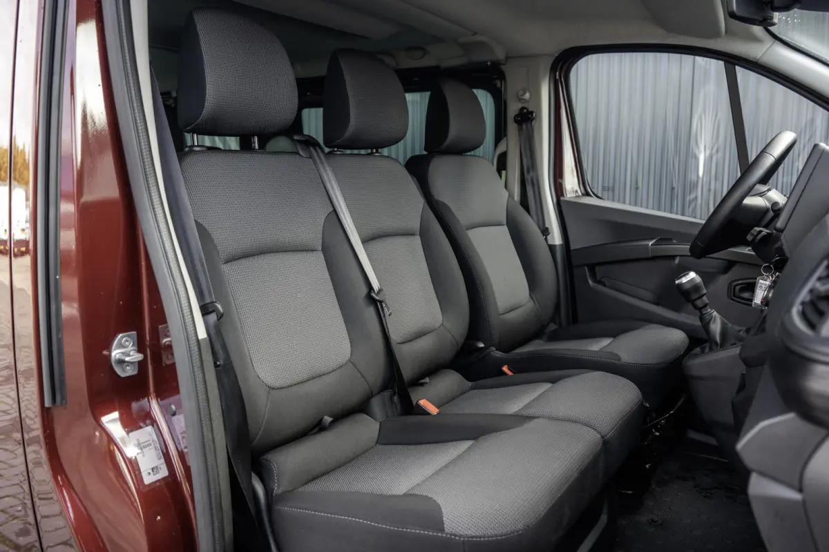 Blue dCi 150PK | 9-Zits | LED | Camera | Navigatie | Cruise | Airco | PDC | Euro 6
