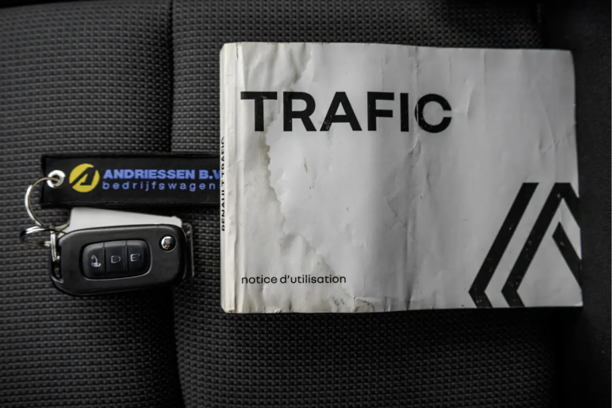 Blue dCi 150PK | 9-Zits | LED | Camera | Navigatie | Cruise | Airco | PDC | Euro 6