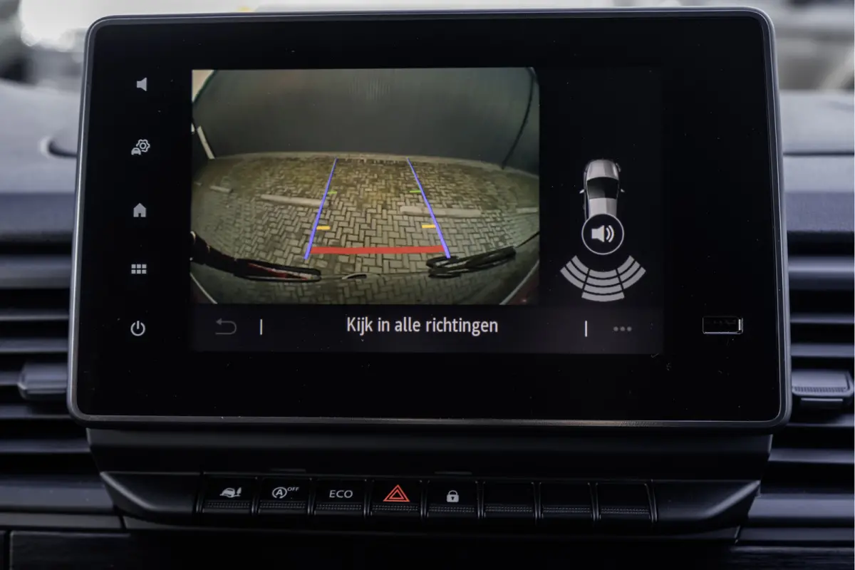 Blue dCi 150PK | 9-Zits | LED | Camera | Navigatie | Cruise | Airco | PDC | Euro 6