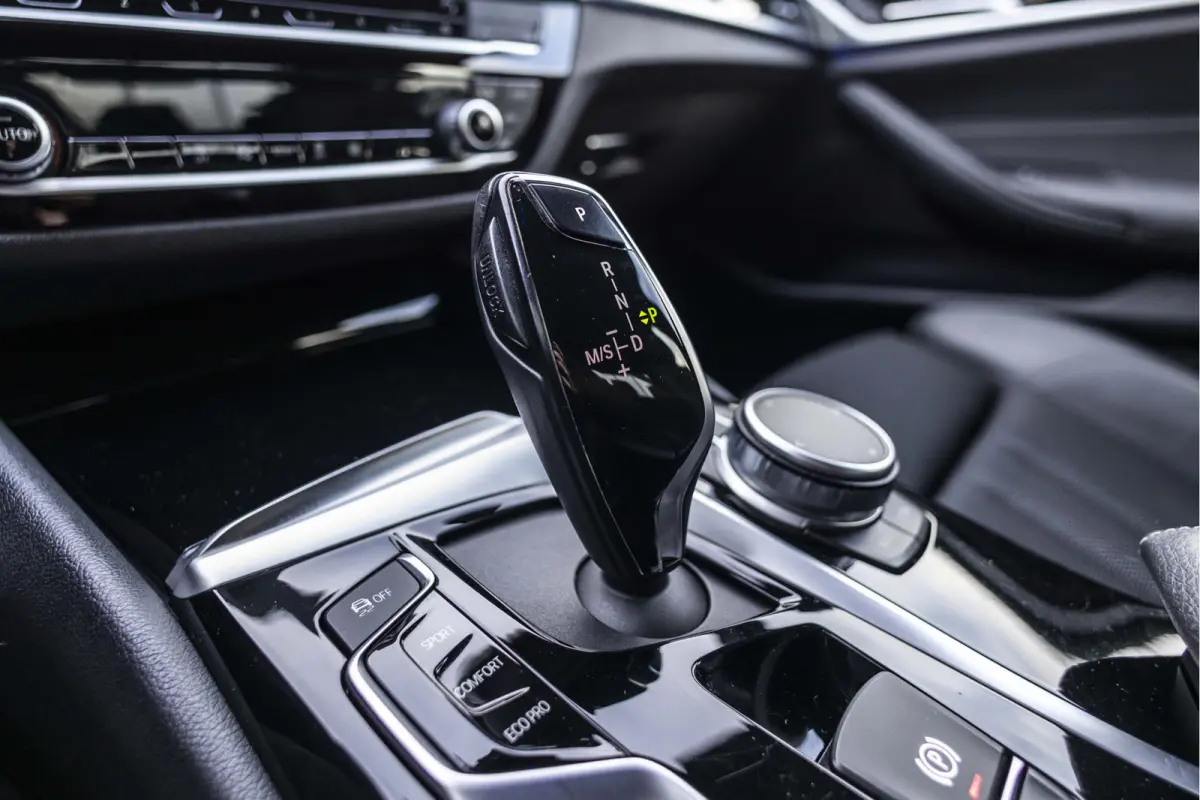 520i Executive Edition