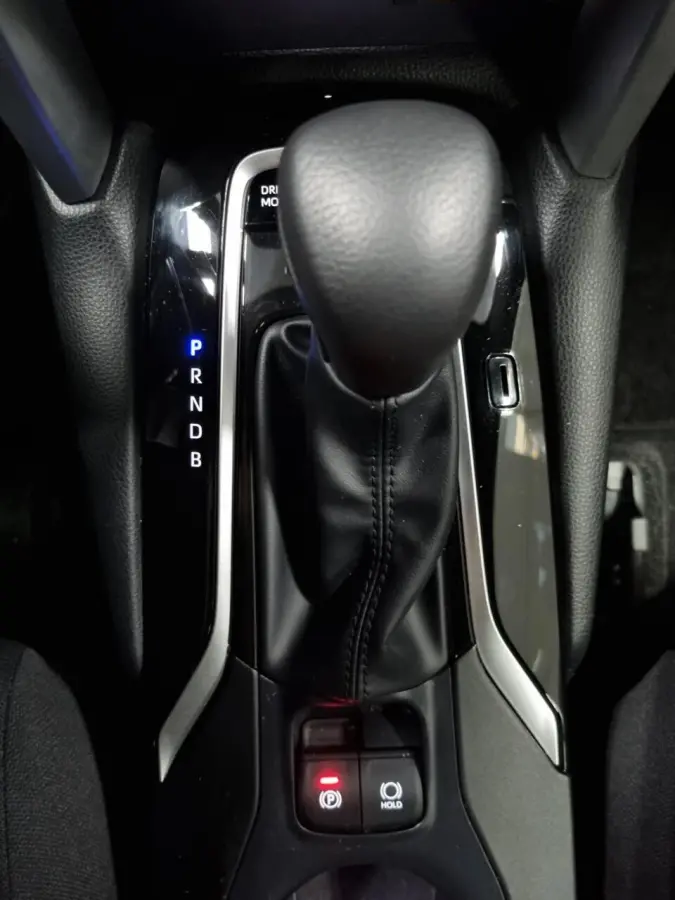 1.8 Hybrid 140 Style Plus / DAB / PDC /NAV