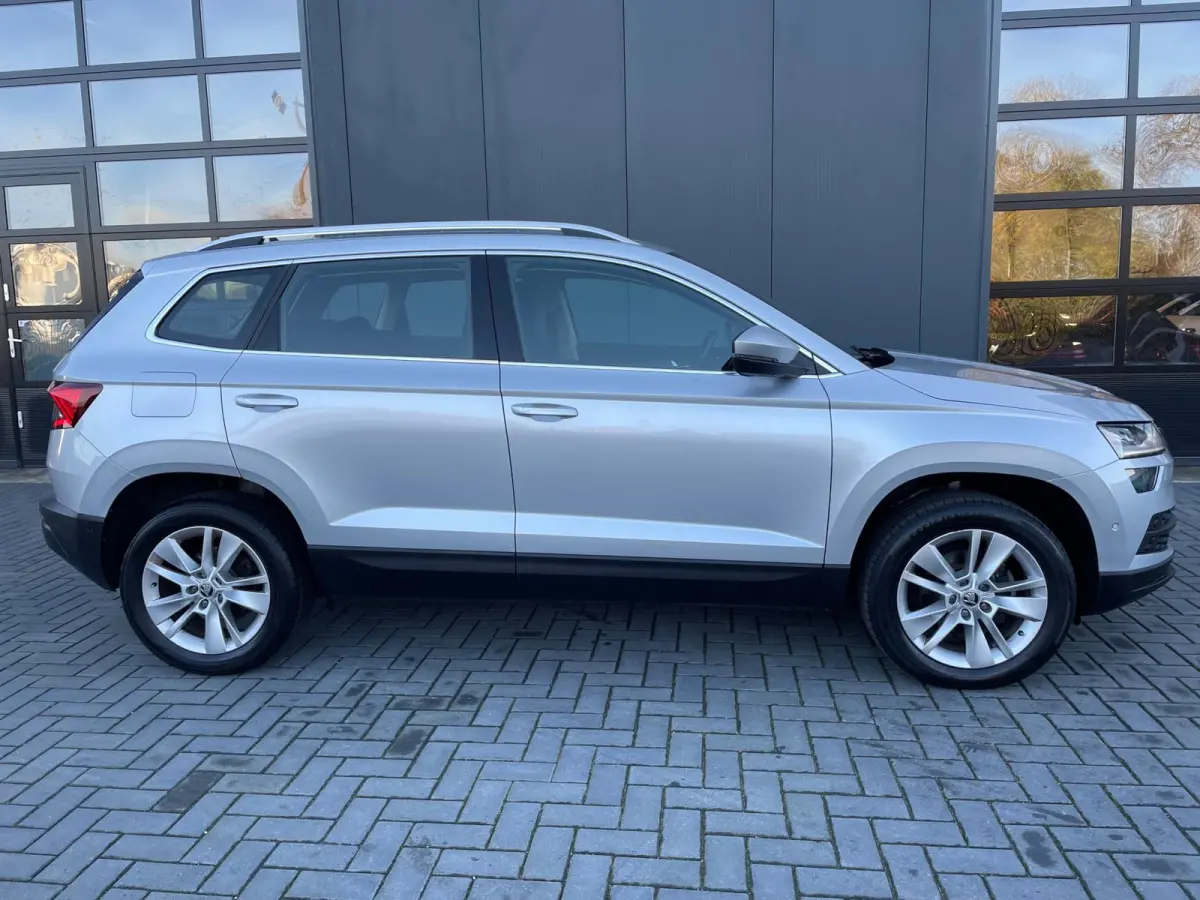 1.5 TSI ACT Business Edition Plus NL.Auto/Trekhaak/Camera/Adaptive-Cruise/Carplay/Climatronic/1Ste Eigenaar